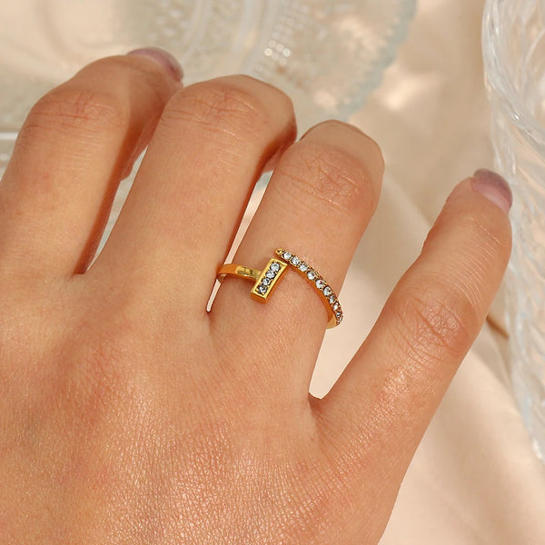 Adjustable CZ Ring