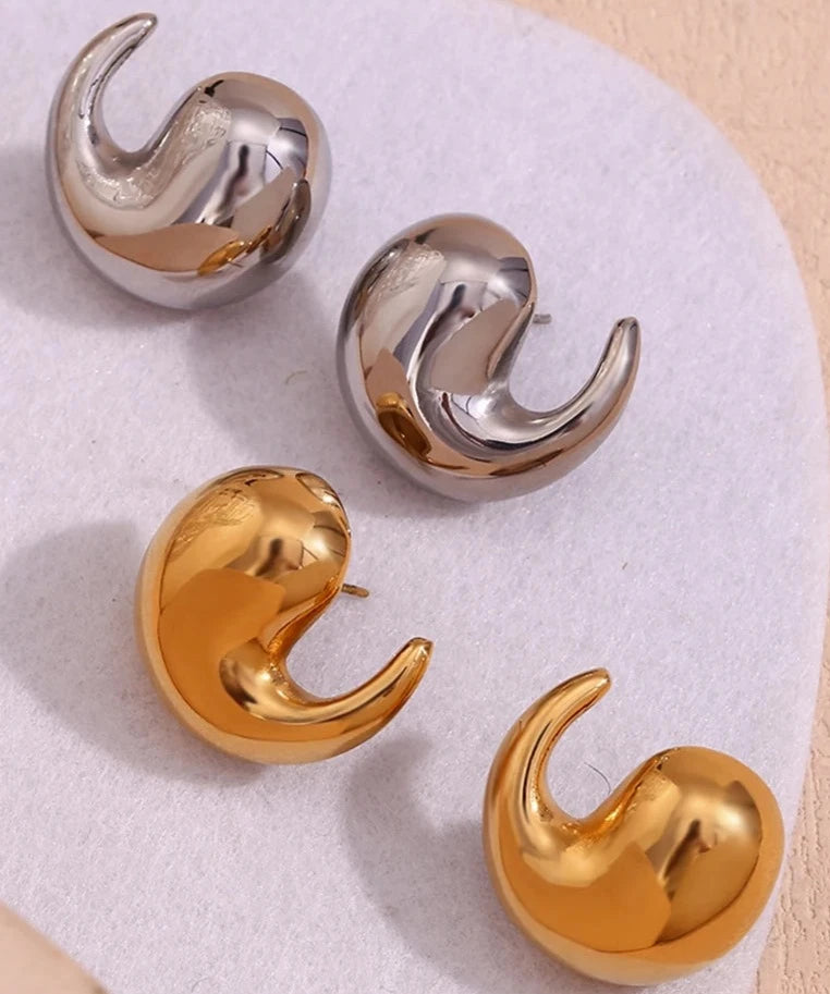 Whirlwind  Wave  Stud Earrings